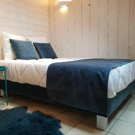La Baie Des Voiles 3 4 à 6 Personnes Au Bord Du Privée Bed & Breakfast